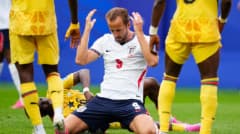 Anh và Ghana hòa 0-0; O'Riley dứt điểm vào khung, Kane không tận dụng cơ hội quyết định
