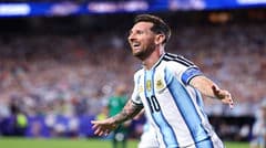 Các cầu thủ tranh Quả bóng Vàng tại vòng mở đầu: Messi ghi ba bàn, Ronaldo và Rodri có kết quả hòa