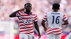 Đội tuyển Mỹ lần thứ hai dẫn trước trong vòng loại trực tiếp World Cup, sau chiến thắng duy nhất trước đây