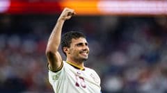 Romano: Rodri mong muốn chuyển đến Real Madrid, quyết định cuối cùng do Florentino Pérez đưa ra