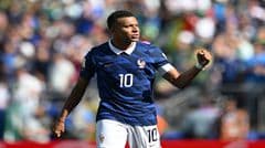 Mbappe lập kỷ lục: Đầu tiên ghi ít nhất 2 bàn trong 6 trận World Cup