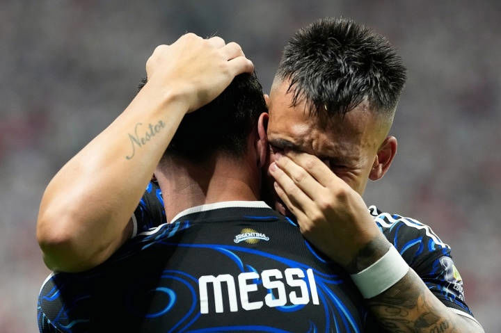 Anh 1-2 Argentina | Messi cú đúp kiến tạo, Argentina ngược dòng ngoạn mục ở phút cuối
