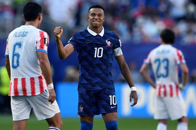 Mbappé: Paraguay tưởng chúng tôi mặc tuxedo ra sân, nhưng chúng tôi cũng biết cách chơi thứ bóng đá 