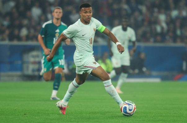 6,5! Mbappe có tỷ lệ cược thấp nhất để giành Chiếc giày vàng tại World Cup mùa hè này 6,5! Mbappe có tỷ lệ cược thấp nhất để giành Chiếc giày vàng tại World Cup mùa hè này