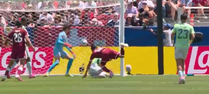 Qatar 1-1 Thụy Sĩ ! Qatar phút 94 gỡ hòa Thụy Sĩ