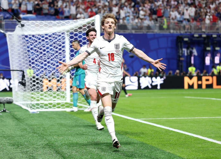 Anh 1-2 Argentina | Messi cú đúp kiến tạo, Argentina ngược dòng ngoạn mục ở phút cuối