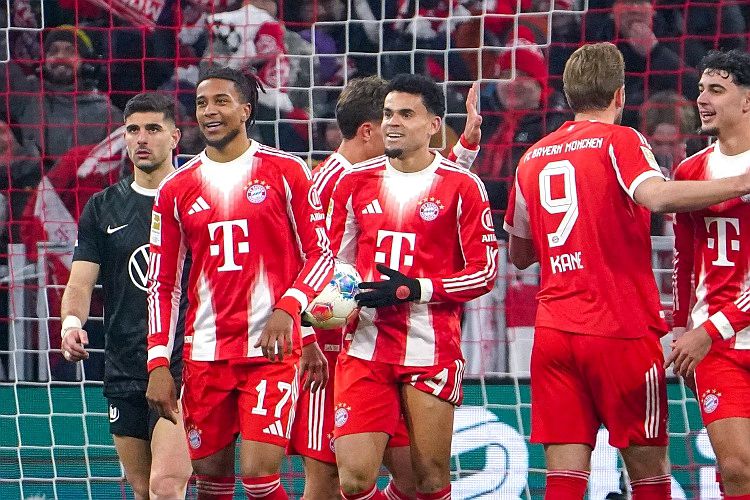 Bayern Munich kiên quyết giữ chân Luis Díaz và Olise, tin tưởng bộ ba cùng Kane sẽ giành mọi danh hiệu Bayern Munich kiên quyết giữ chân Luis Díaz và Olise, tin tưởng bộ ba cùng Kane sẽ giành mọi danh hiệu