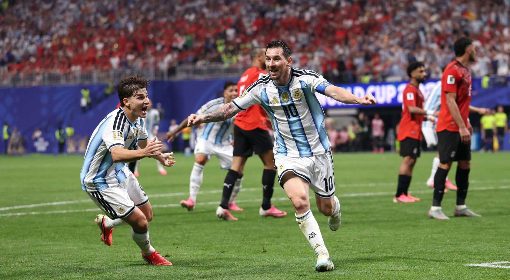 Messi tại World Cup: trung bình chỉ tăng tốc 2,2 lần mỗi 90 phút, nhưng vẫn ghi bàn trong mọi trận đấu Messi tại World Cup: trung bình chỉ tăng tốc 2,2 lần mỗi 90 phút, nhưng vẫn ghi bàn trong mọi trận đấu