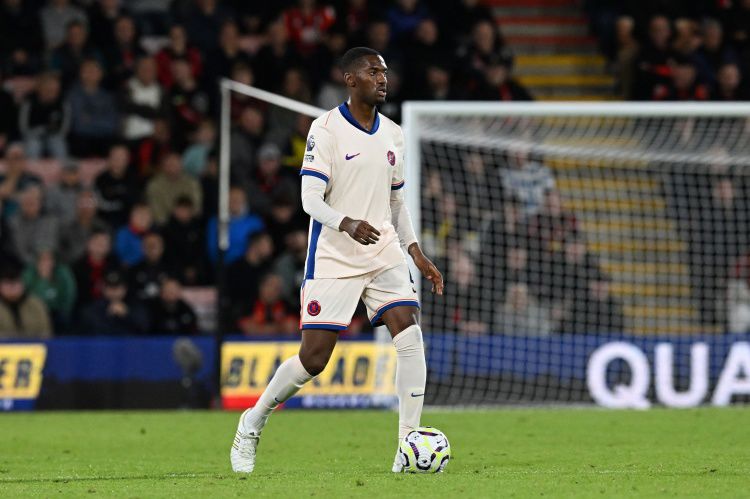 Pedulla: Como đang nhắm mục tiêu vào Aladabioyu và tiếp tục theo dõi Chalobah