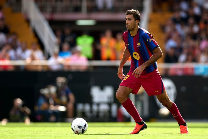 Mundo Deportivo: Real Madrid phát cuồng vì bỏ lỡ Rodri, trong khi anh đã trở thành thần tượng mới của CĐV Barca Mundo Deportivo: Real Madrid phát cuồng vì bỏ lỡ Rodri, trong khi anh đã trở thành thần tượng mới của CĐV Barca