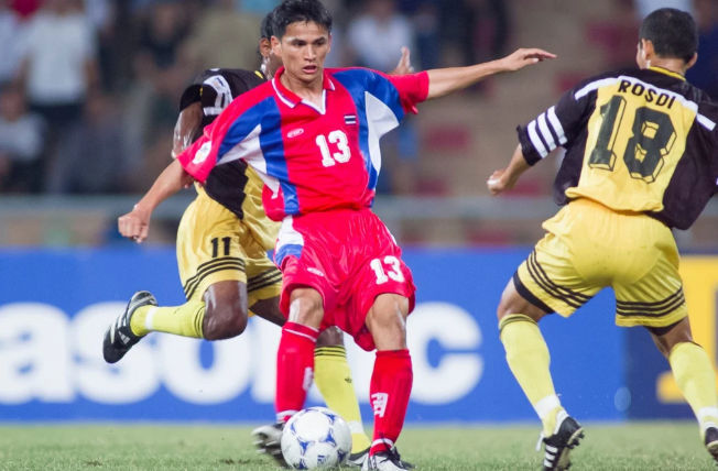 Kiatisuk: Huyền thoại bóng đá Thái Lan, biểu tượng bất tử trong lịch sử ASEAN Championship