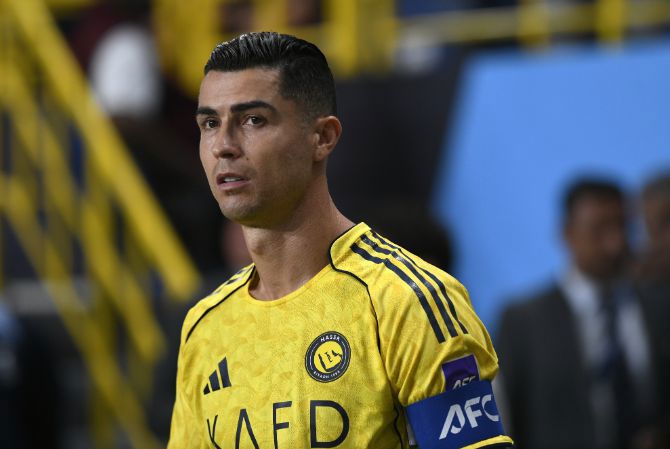 Ronaldo có tên trong danh sách Al Nassr, sẽ cùng đội đến sân của Al Riyadh