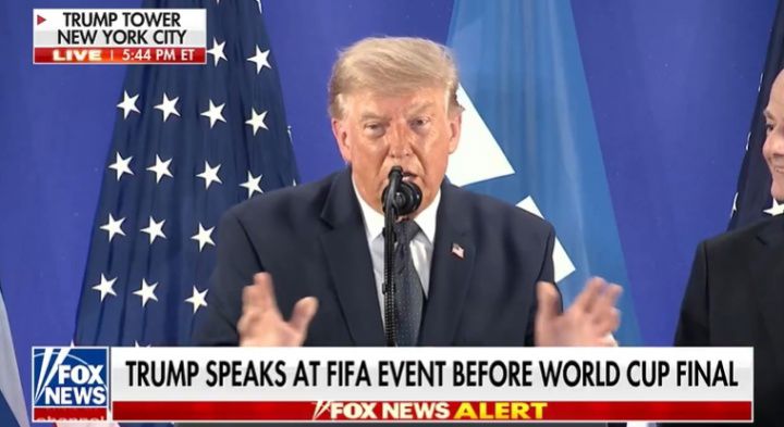 Trump: Nên chọn Mỹ đăng cai World Cup một lần nữa, Infantino cho biết tương lai có thể tổ chức chung với Trung Quốc Trump: Nên chọn Mỹ đăng cai World Cup một lần nữa, Infantino cho biết tương lai có thể tổ chức chung với Trung Quốc