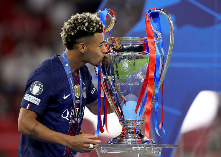 PSG đề nghị Doué gia hạn đến 2031/2032, tăng lương mạnh PSG đề nghị Doué gia hạn đến 2031/2032, tăng lương mạnh