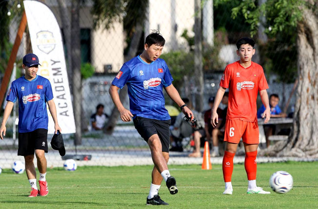 ĐT Việt Nam tập huấn tại Thái Lan, sẵn sàng cho ASEAN Cup 2026 ĐT Việt Nam tập huấn tại Thái Lan, sẵn sàng cho ASEAN Cup 2026