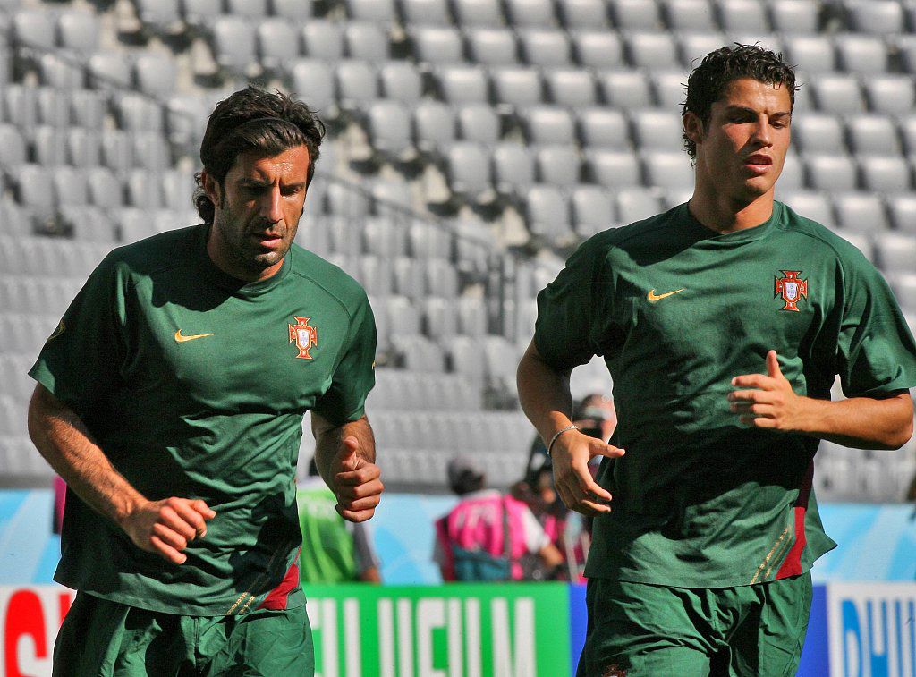 Basiliev là ứng cử viên sáng giá, nhưng tôi ủng hộ Bồ Đào Nha giành chiến thắng, Ronaldo và Messi cần chạy nhiều hơn Basiliev là ứng cử viên sáng giá, nhưng tôi ủng hộ Bồ Đào Nha giành chiến thắng, Ronaldo và Messi cần chạy nhiều hơn