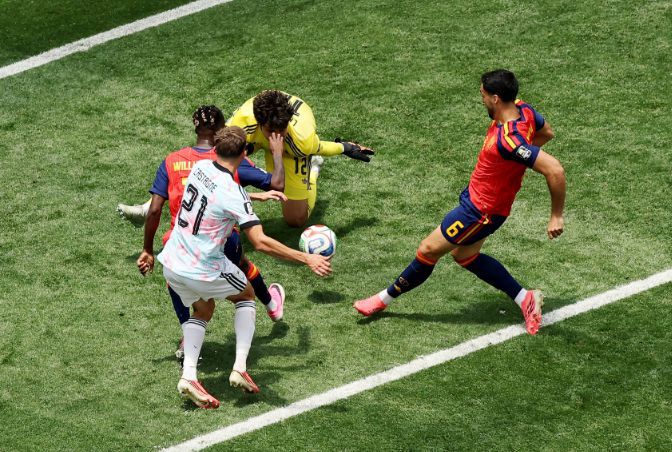 Vào bán kết! Tây Ban Nha thắng Bỉ 2-1 bằng bàn quyết định phút chót