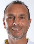 Ảnh huấn luyện viên Michel Zakarian