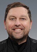 Ảnh huấn luyện viên Peter Cklamovski