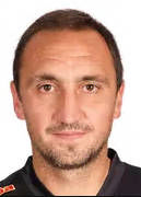 Ảnh huấn luyện viên Michael Valkanis
