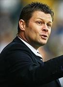 Ảnh huấn luyện viên Steve Cotterill