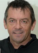 Ảnh huấn luyện viên Phil Brown